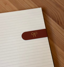 Load image into Gallery viewer, Gold Vintage Bow Foil Embossed Magnetic Bookmark