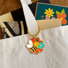 Load image into Gallery viewer, Bumble Bee Enamel Keychain