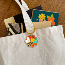 Load image into Gallery viewer, Bumble Bee Enamel Keychain